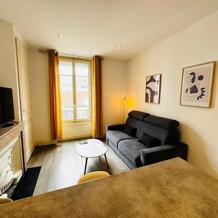 Apartment Notre Dame - 2 Bedrooms - Partdieu Lyon