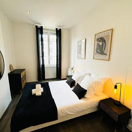 Notre Dame - 2 Bedrooms - Partdieu